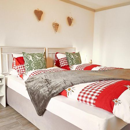 Double Room By Interlaken. Parking Därligen Εξωτερικό φωτογραφία