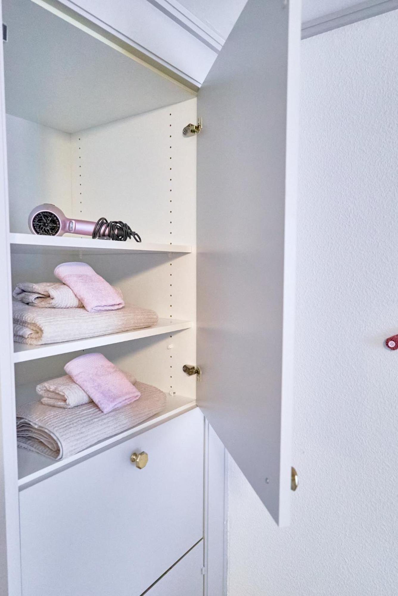 Double Room By Interlaken. Parking Därligen Εξωτερικό φωτογραφία